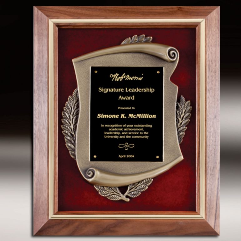 Gold Plated Plaque Trophy Trophy manufacture in mumbai